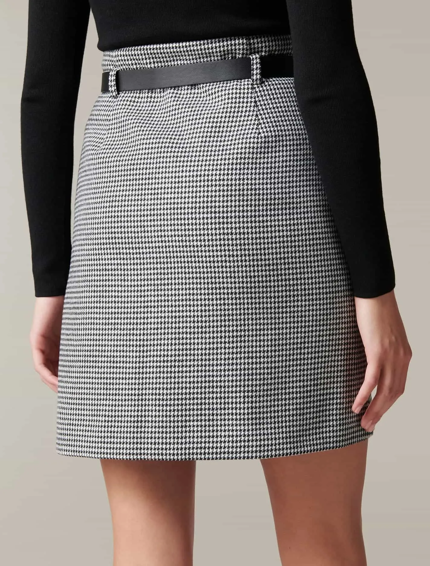 Claudette Hounds-Tooth Mini Skirt