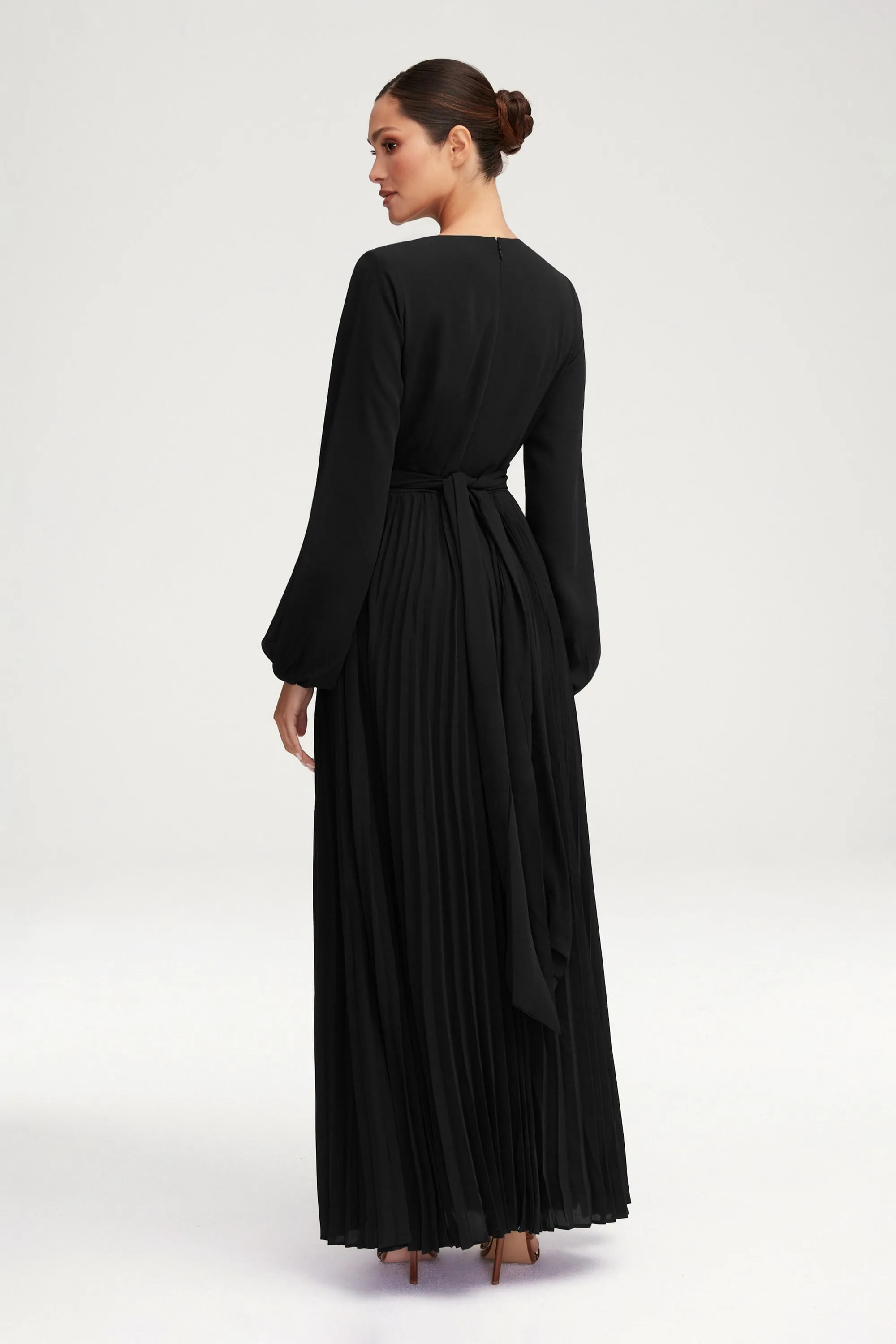 Layana Pleated Wrap Waist Maxi Dress - Black